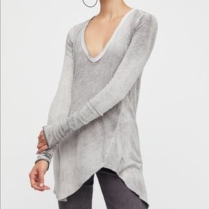 Free People // Long Beach Tee - Gray